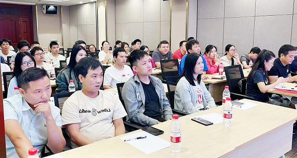 齊心協(xié)力謀發(fā)展，砥礪前行啟新篇——微視光電月度經(jīng)營(yíng)分析會(huì)圓滿落幕！