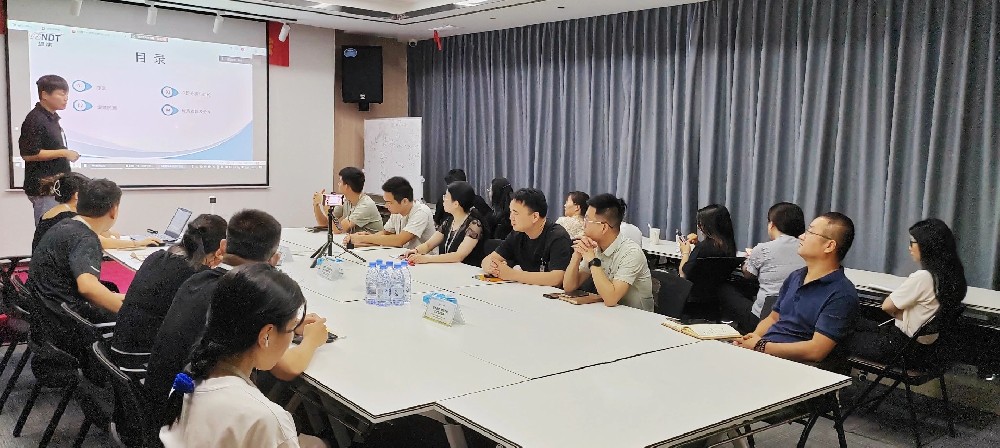 微視光電銷售年中經(jīng)營(yíng)分析會(huì)：回顧輝煌，共啟新程